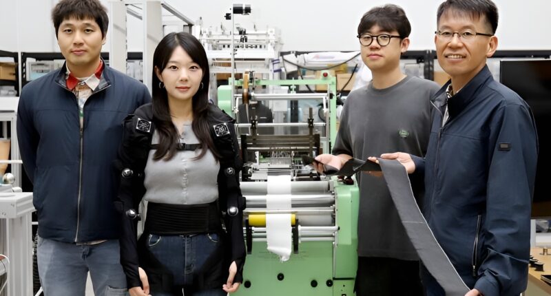 Researchers from KIMM.