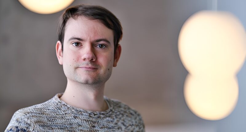 Computer linguistics professor Michael Hahn.