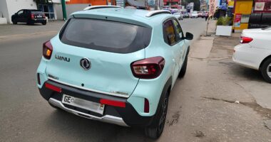 Electric vehicle taxi in Accra, Ghana.