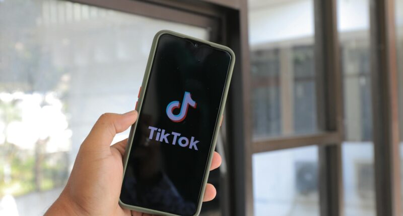 TikTok.
